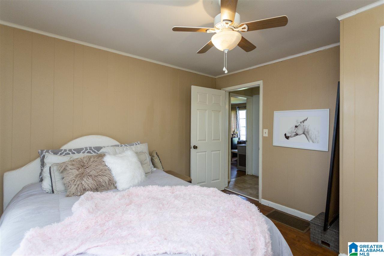 106 Dexter Avenue Bessemer, AL 35023 - Photo 9 of 34