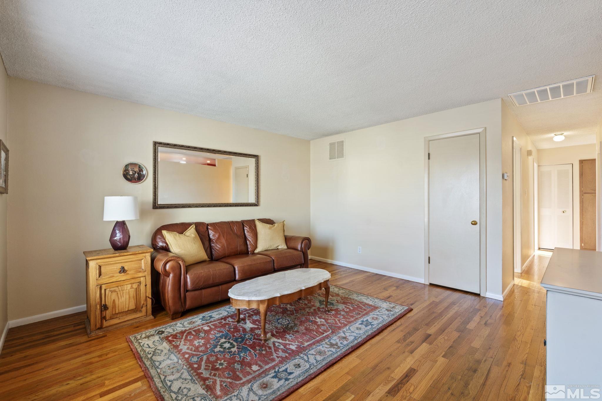 1445 Exeter Way Reno, NV 89503 - Photo 7 of 30 Photo 7