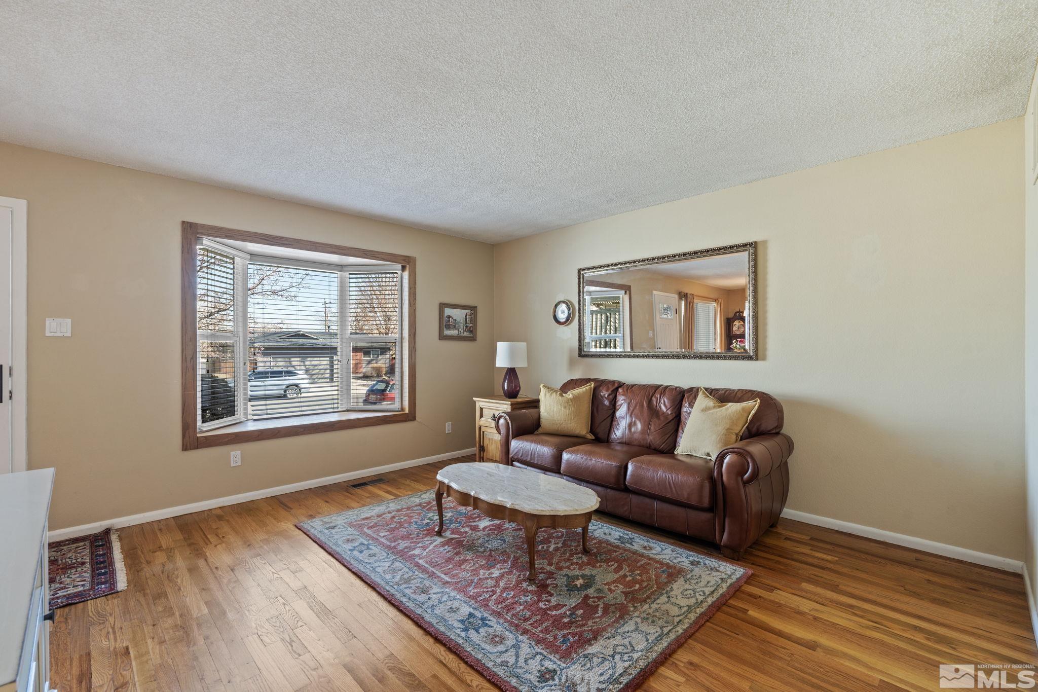 1445 Exeter Way Reno, NV 89503 - Photo 8 of 30 Photo 8