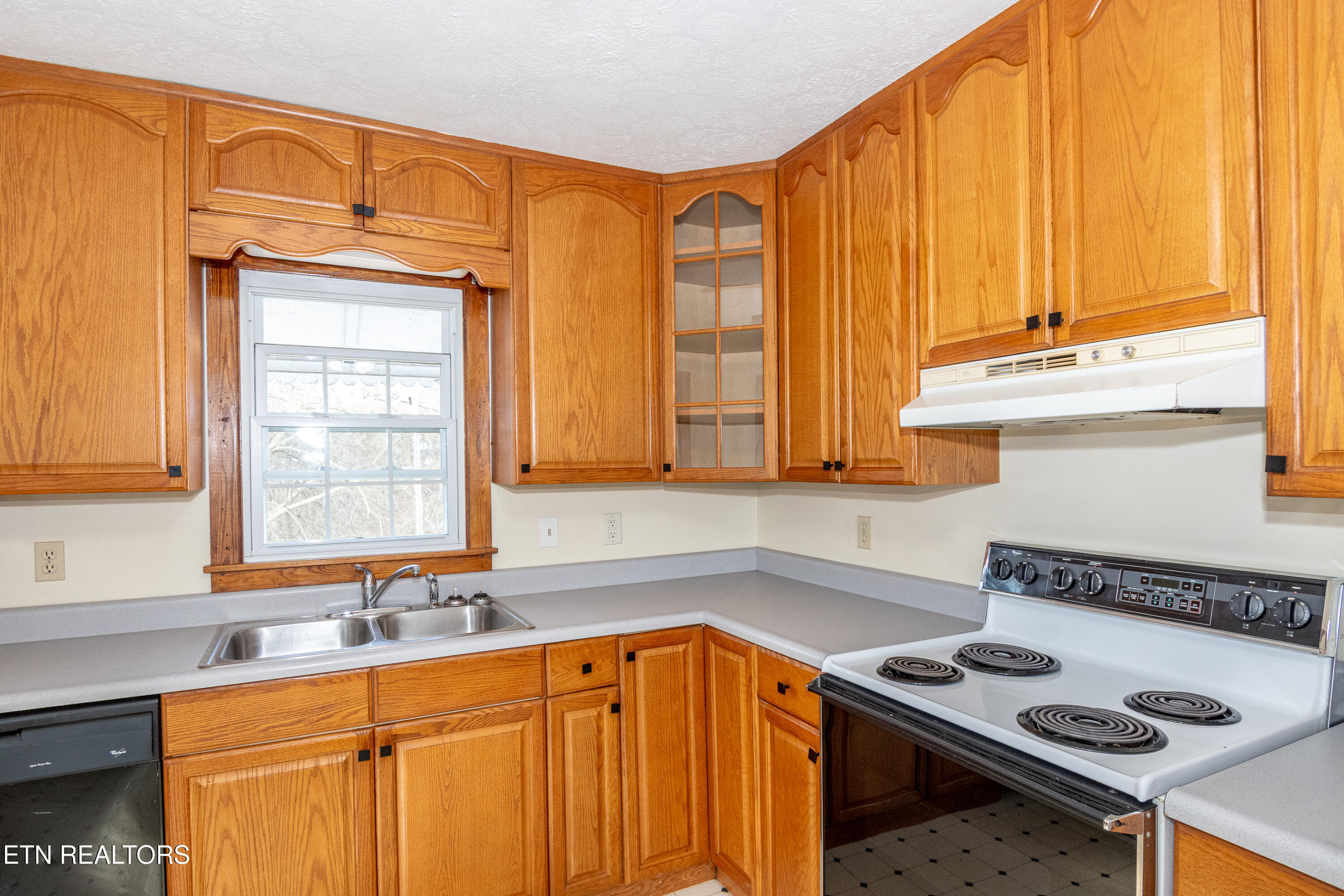 471 East Lincoln Road Alcoa, TN 37701 - Photo 13 of 47 DSC_4204