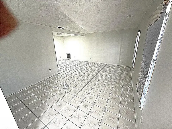 $2,200 | 7455 Wayland Boulevard, Orlando, FL 32807