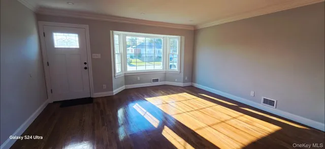 $695,000 | 125 Burlington Avenue, Deer Park, NY 11729