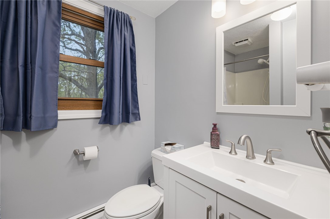 637 Read School House Road Coventry, RI 02816 - Photo 19 of 47