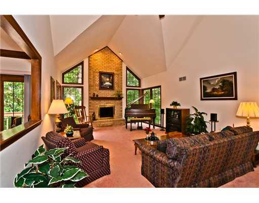 491 Pinkerton Road Wexford, PA 15090 - Photo 7 of 18 Den/Family/Great Room.