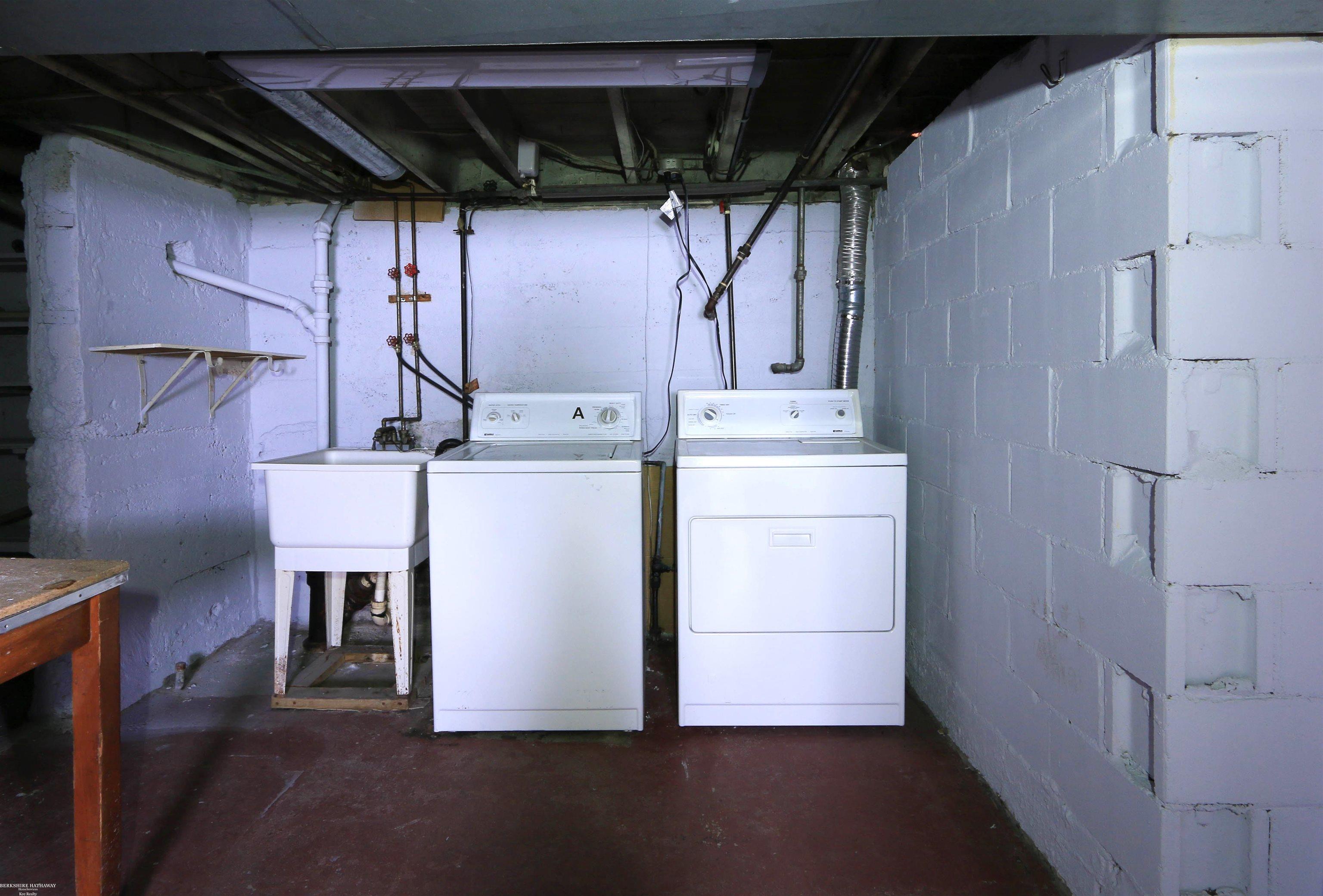29447 Kelly Road, Unit APARTMENT A Roseville, MI 48066 - Photo 41 of 41