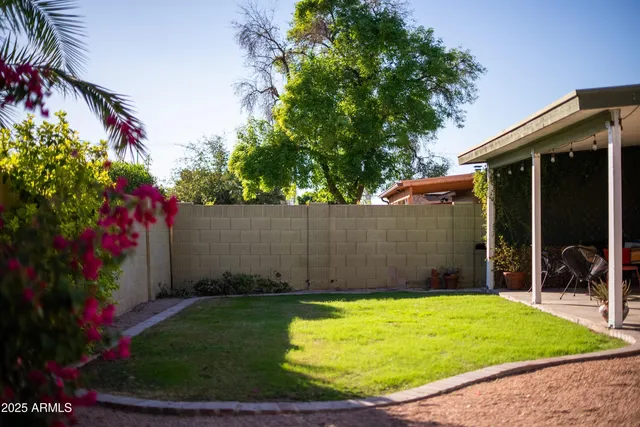 $489,900 | 831 East Divot Drive, Tempe, AZ 85283