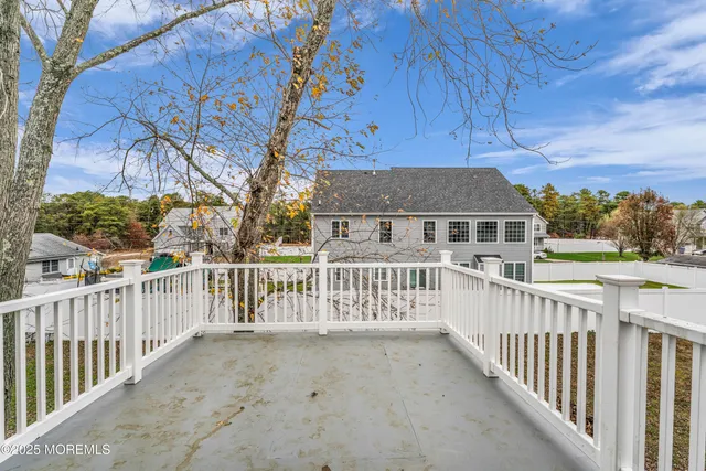 $549,000 | 809 Grinnell Avenue, Toms River, NJ 08757