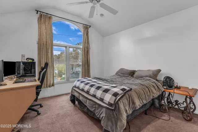 $549,000 | 809 Grinnell Avenue, Toms River, NJ 08757