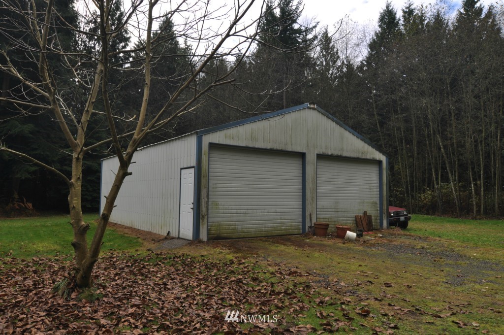 8621 Stein Road Custer, WA 98240 - Photo 2 of 23