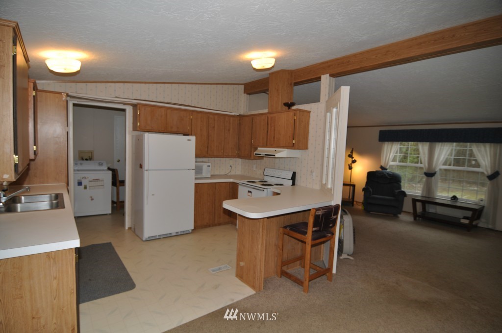 8621 Stein Road Custer, WA 98240 - Photo 12 of 23