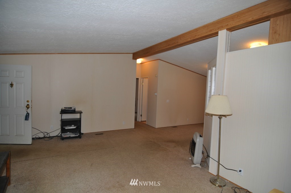 8621 Stein Road Custer, WA 98240 - Photo 18 of 23
