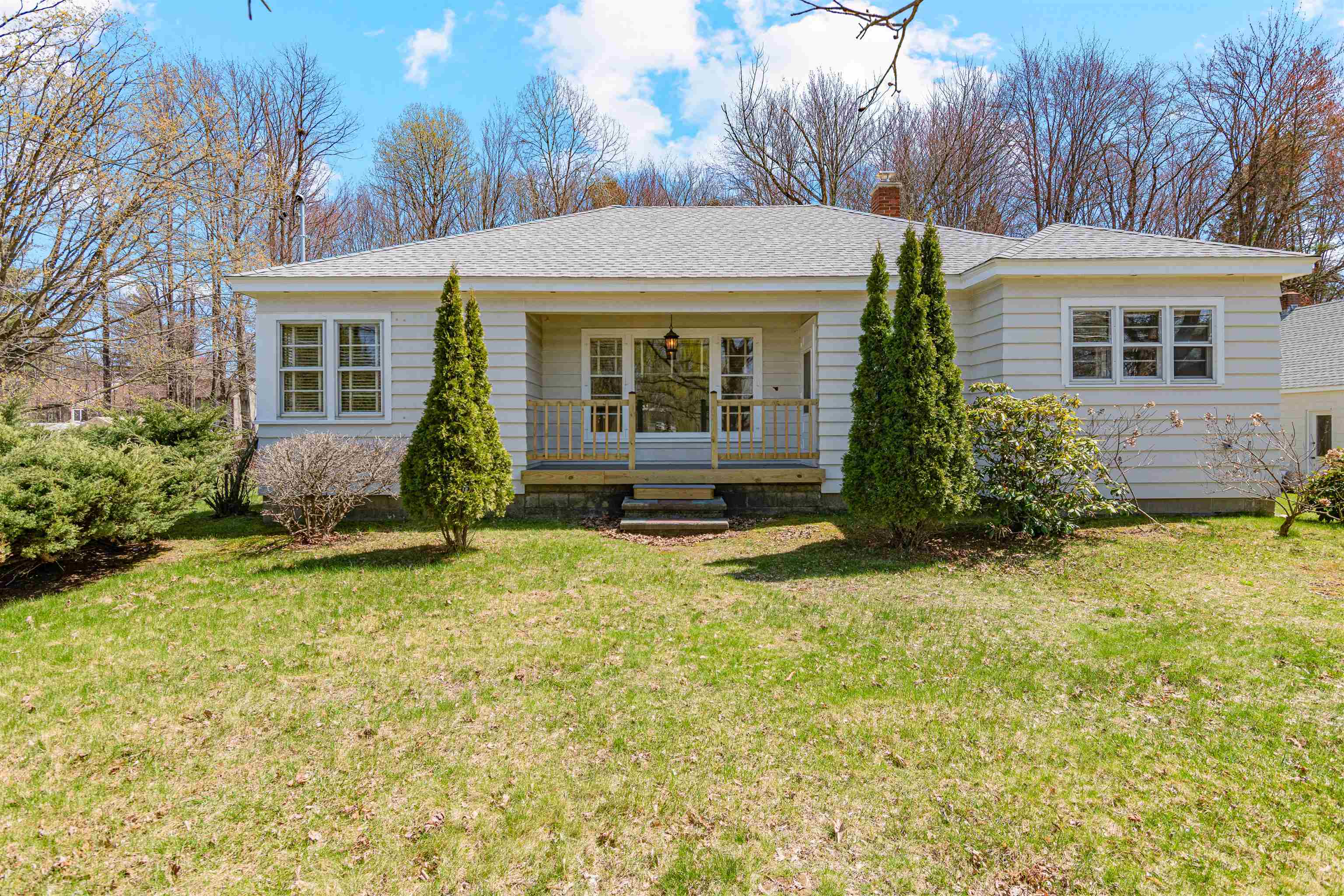 857 South Brownell Road Williston, VT 05495 - Photo 1 of 43
