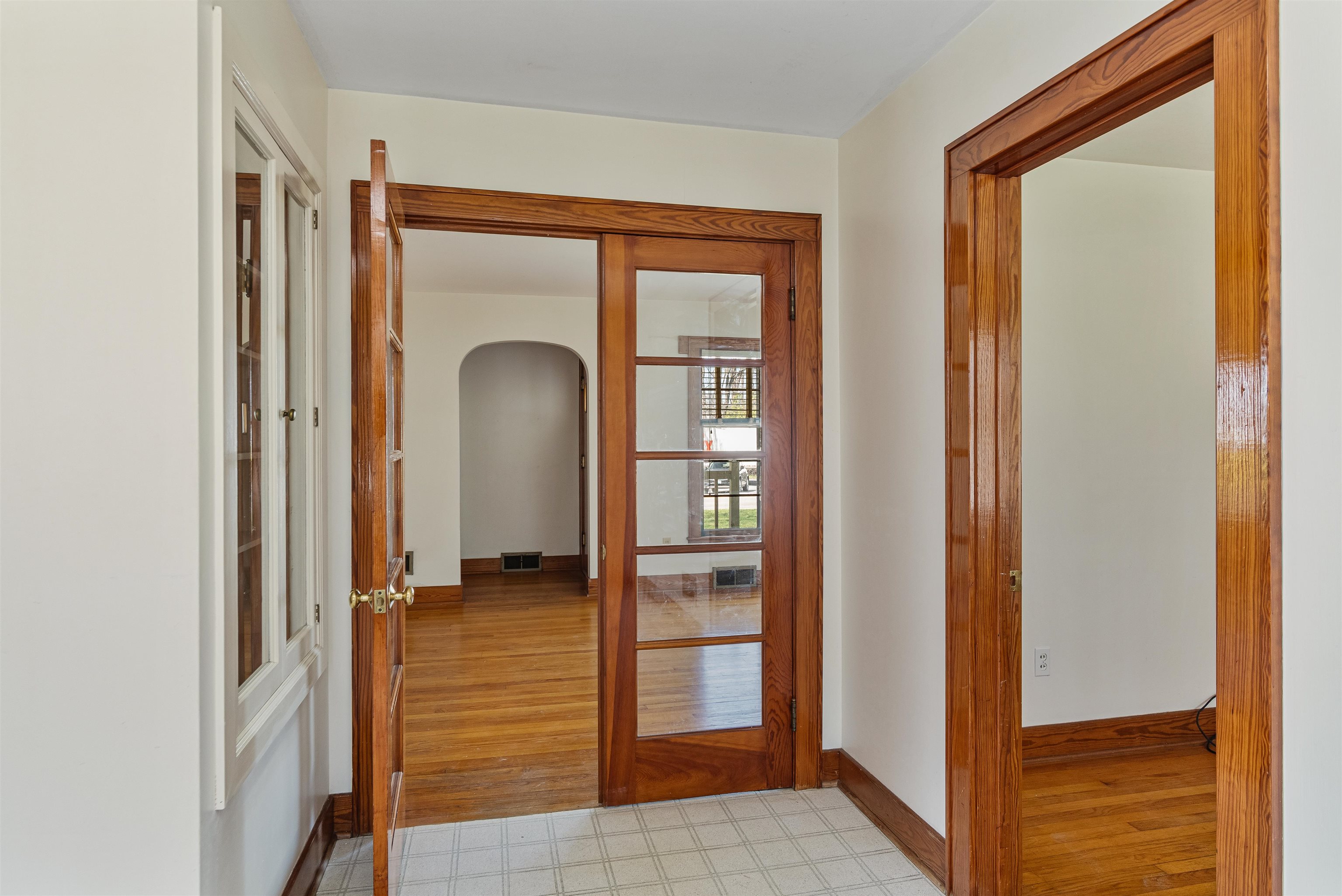 857 South Brownell Road Williston, VT 05495 - Photo 6 of 43