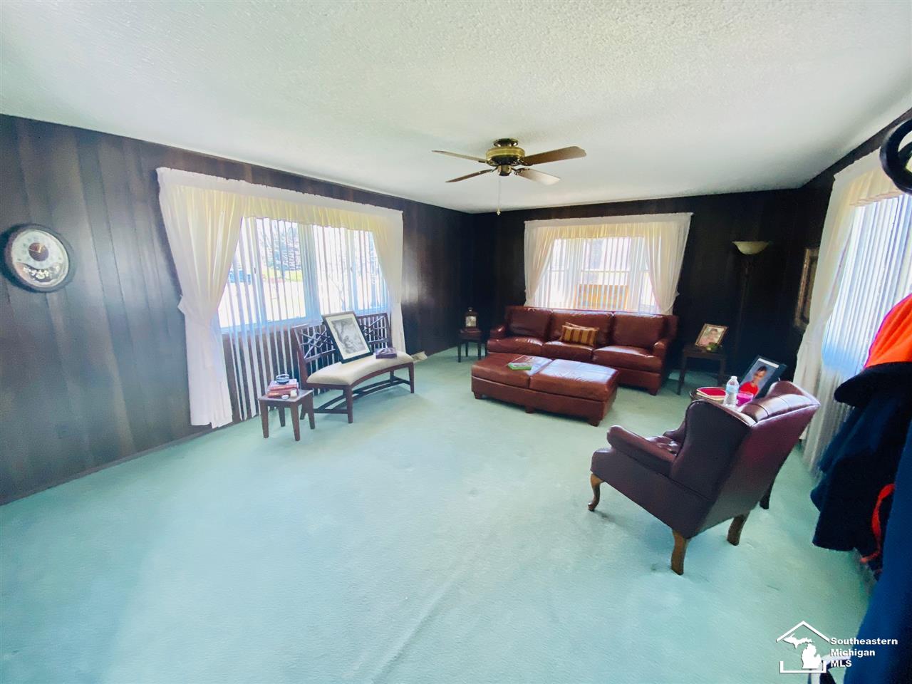 2411 North Raisinville Road Monroe, MI 48162 - Photo 11 of 18