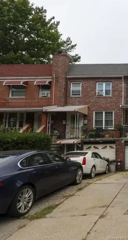 a car parked in front of a building