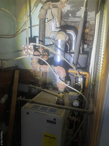 a vase of flowers sitting on a table