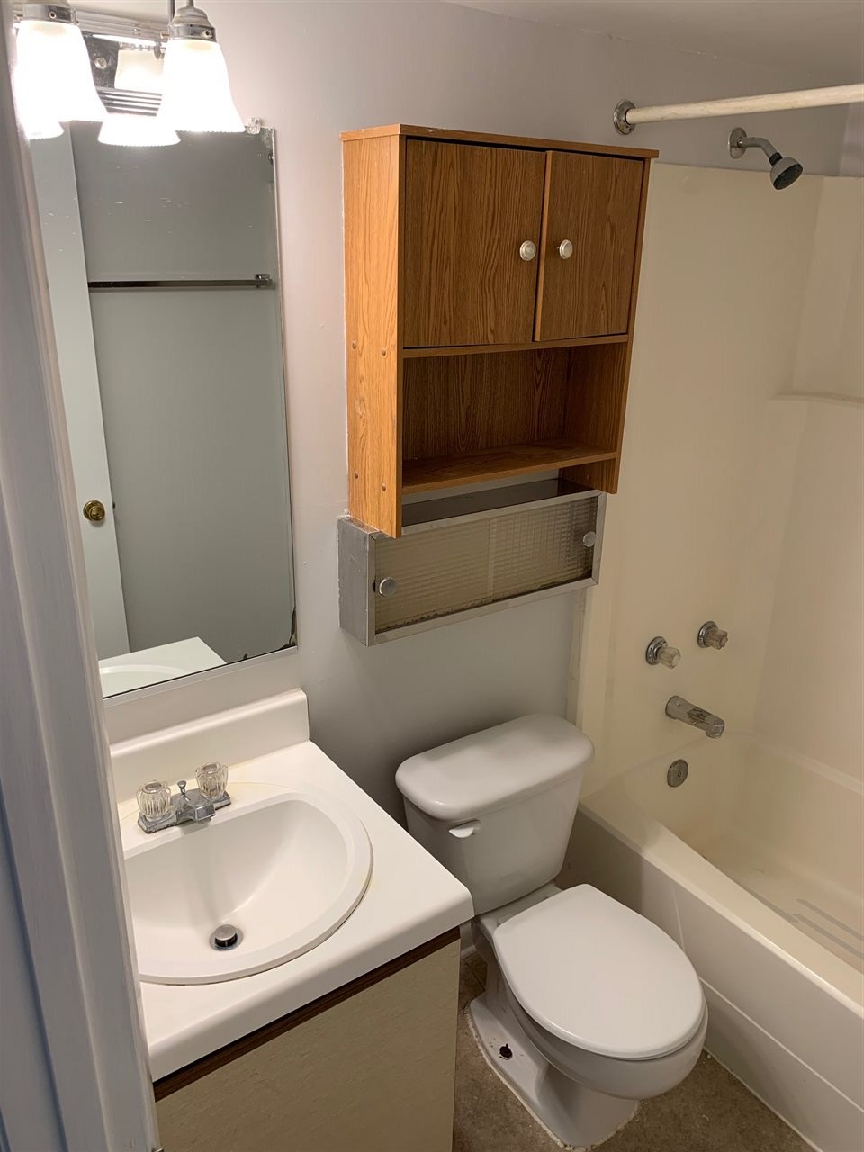 1396 Hunters Road, Unit K Harrisonburg, VA 22801 - Photo 8 of 12 Gallery Image 8