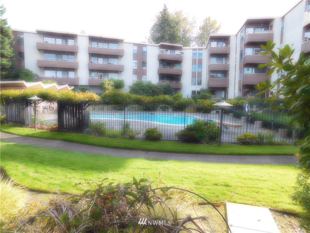 500 Elm Way, Unit 35 Edmonds, WA 98020 - Photo 19 of 21 Gallery Image 19