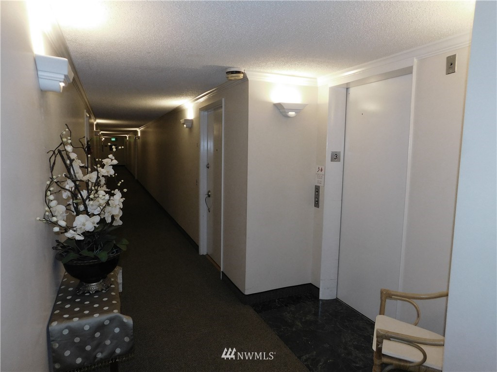 500 Elm Way, Unit 35 Edmonds, WA 98020 - Photo 3 of 21 Gallery Image 3