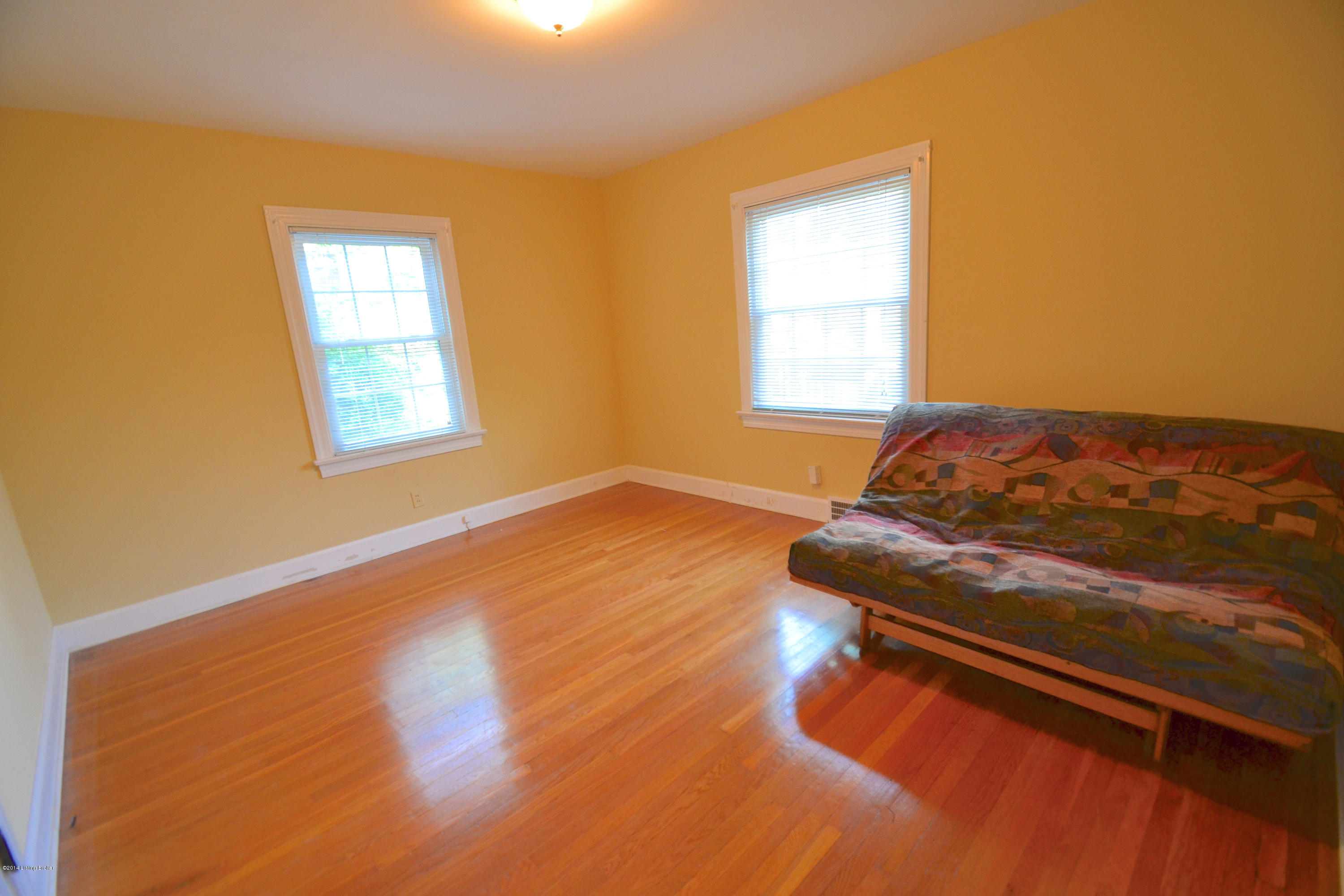 2610 Broadmeade Road Louisville, KY 40205 - Photo 6 of 19 DSC_0272