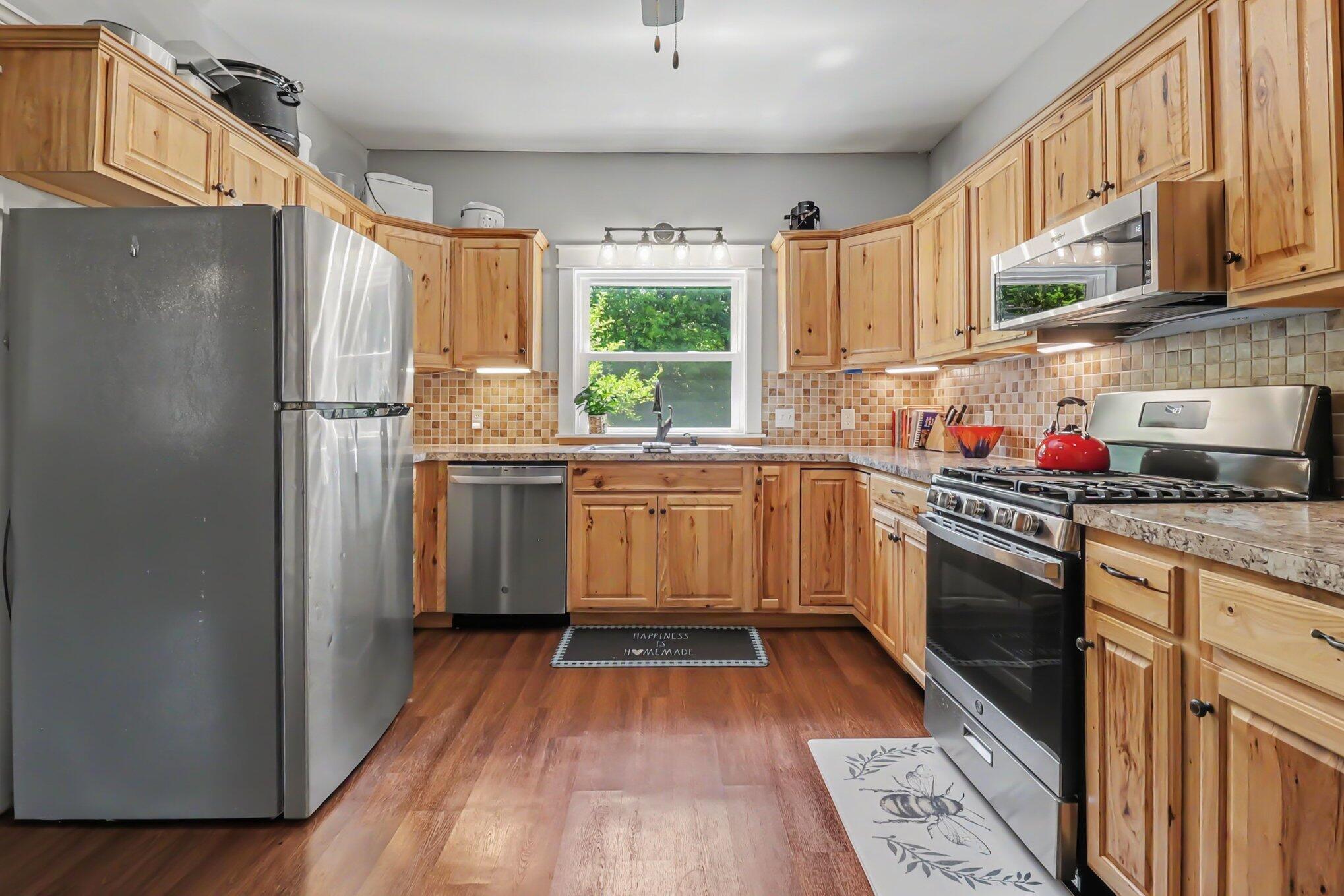 4619 South Morton Road Ludington, MI 49431 - Photo 12 of 34 012_file_4249