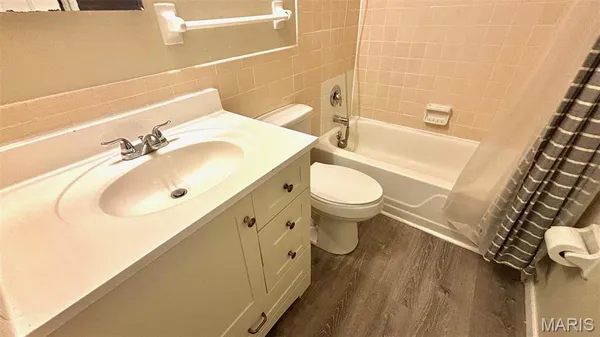 $2,000 | 3212 Stonehenge Drive, St. Charles, MO 63303