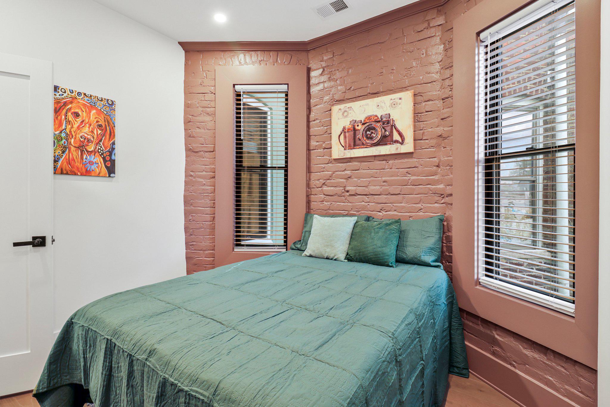 29 N Street Northwest, Unit 2 Washington, DC 20001 - Photo 21 of 34 Charming retreat with artistic flair.