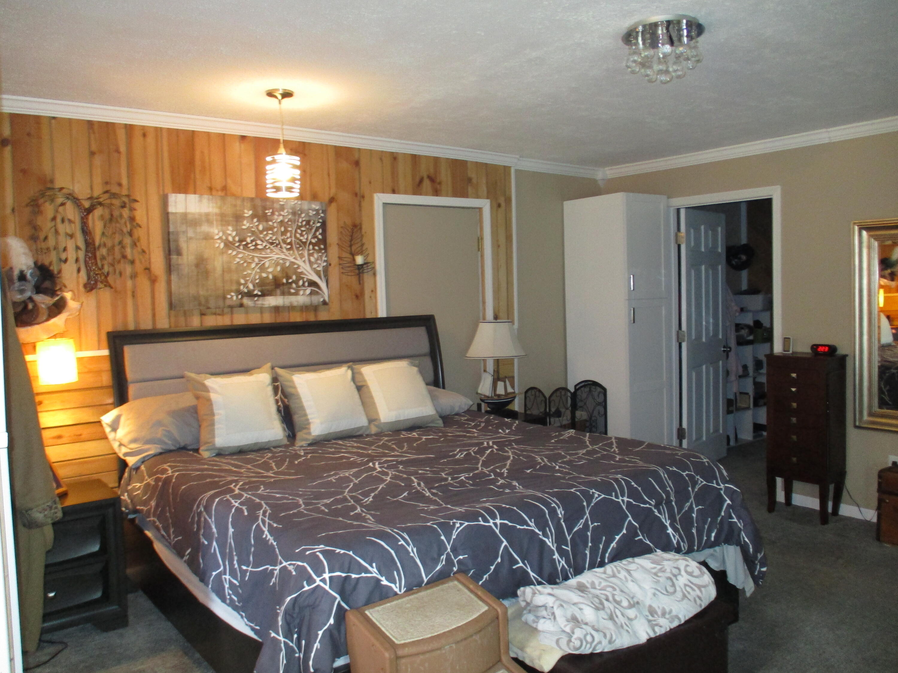 7601 Lovells Road Grayling, MI 49738 - Photo 36 of 43 Gallery Image 36