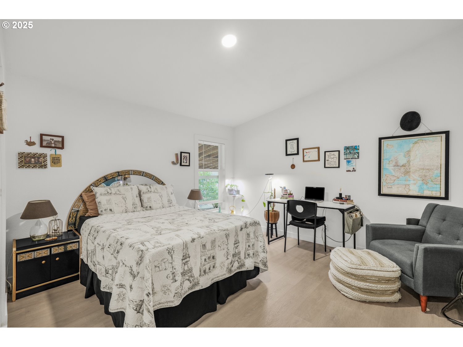 18780 South Central Point Road, Unit 19 Oregon City, OR 97045 - Photo 25 of 25 a bedroom with a bed and furniture