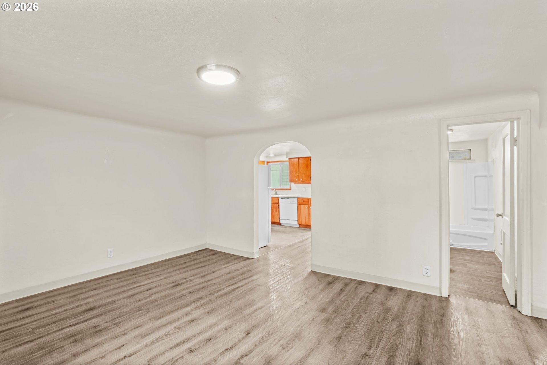 4268 Daisy Street Springfield, OR 97478 - Photo 7 of 29 Gallery Image 7