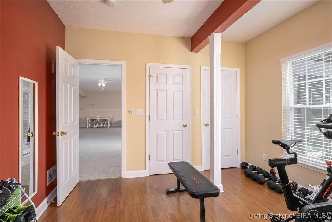 4304 Joann Court Floyds Knobs, IN 47119 - Photo 24 of 41