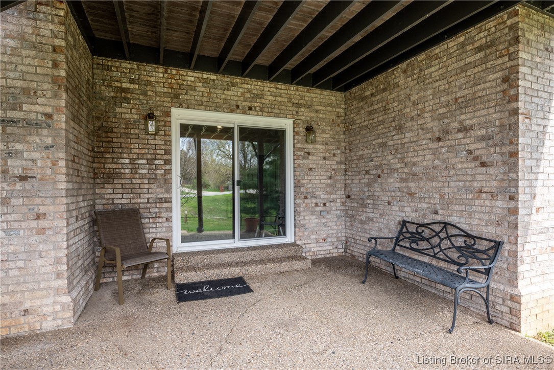 4304 Joann Court Floyds Knobs, IN 47119 - Photo 31 of 41