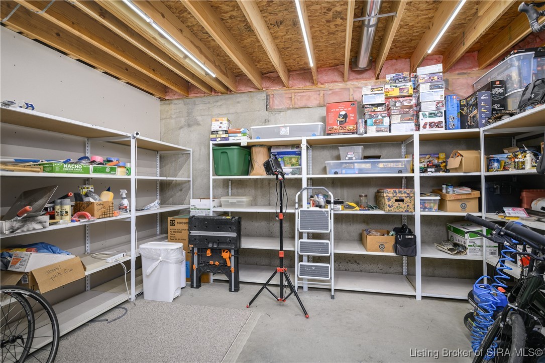 4304 Joann Court Floyds Knobs, IN 47119 - Photo 40 of 41