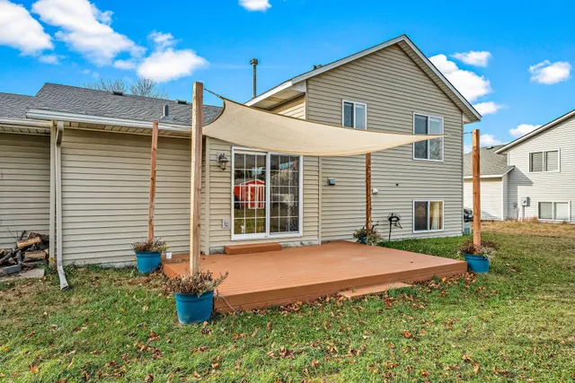 $334,900 | 509 Lindsey Lane, Belle Plaine, MN 56011