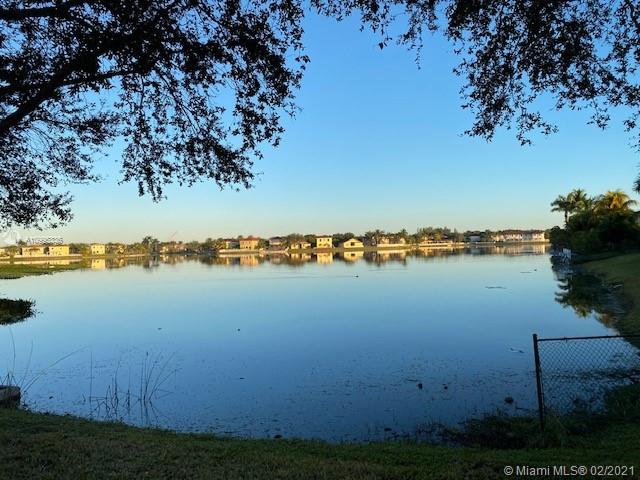 14103 Southwest 49th Street, Unit 12 Miramar, FL 33027 - Photo 11 of 21
