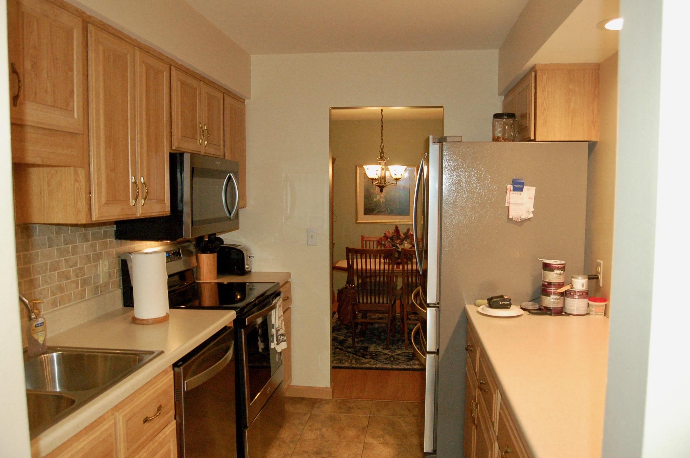 2124 Coach Road North, Unit 18 Columbus, OH 43220 - Photo 10 of 19