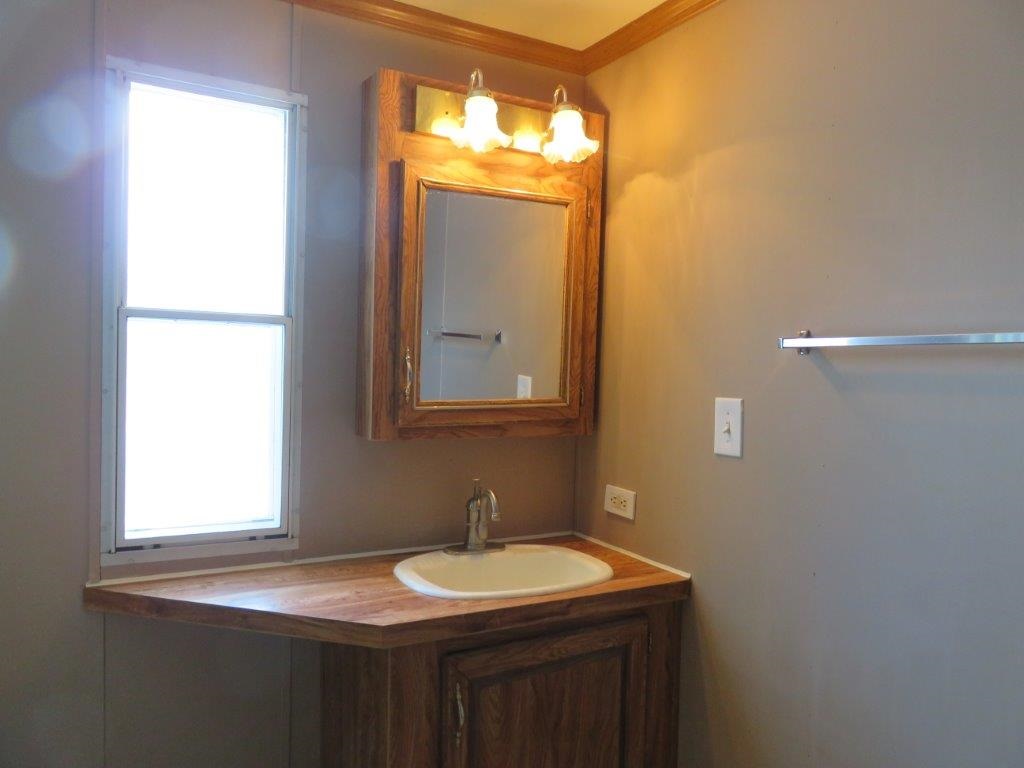 7 Island Road Grafton, NH 03240 - Photo 8 of 14 Gallery Image 8