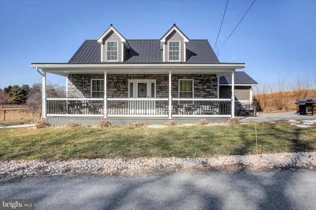 $415,000 | 1000 Hauck Road, Mechanicsburg, PA 17055