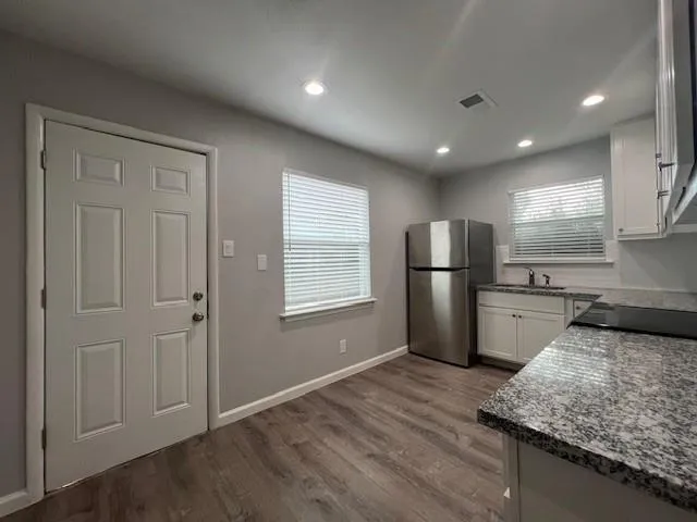 $1,795 | 304 North Oak Street, McKinney, TX 75069