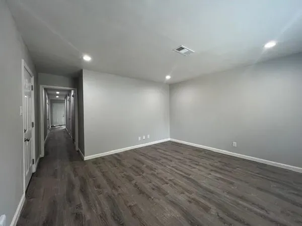 $1,595 | 304 North Oak Street, McKinney, TX 75069