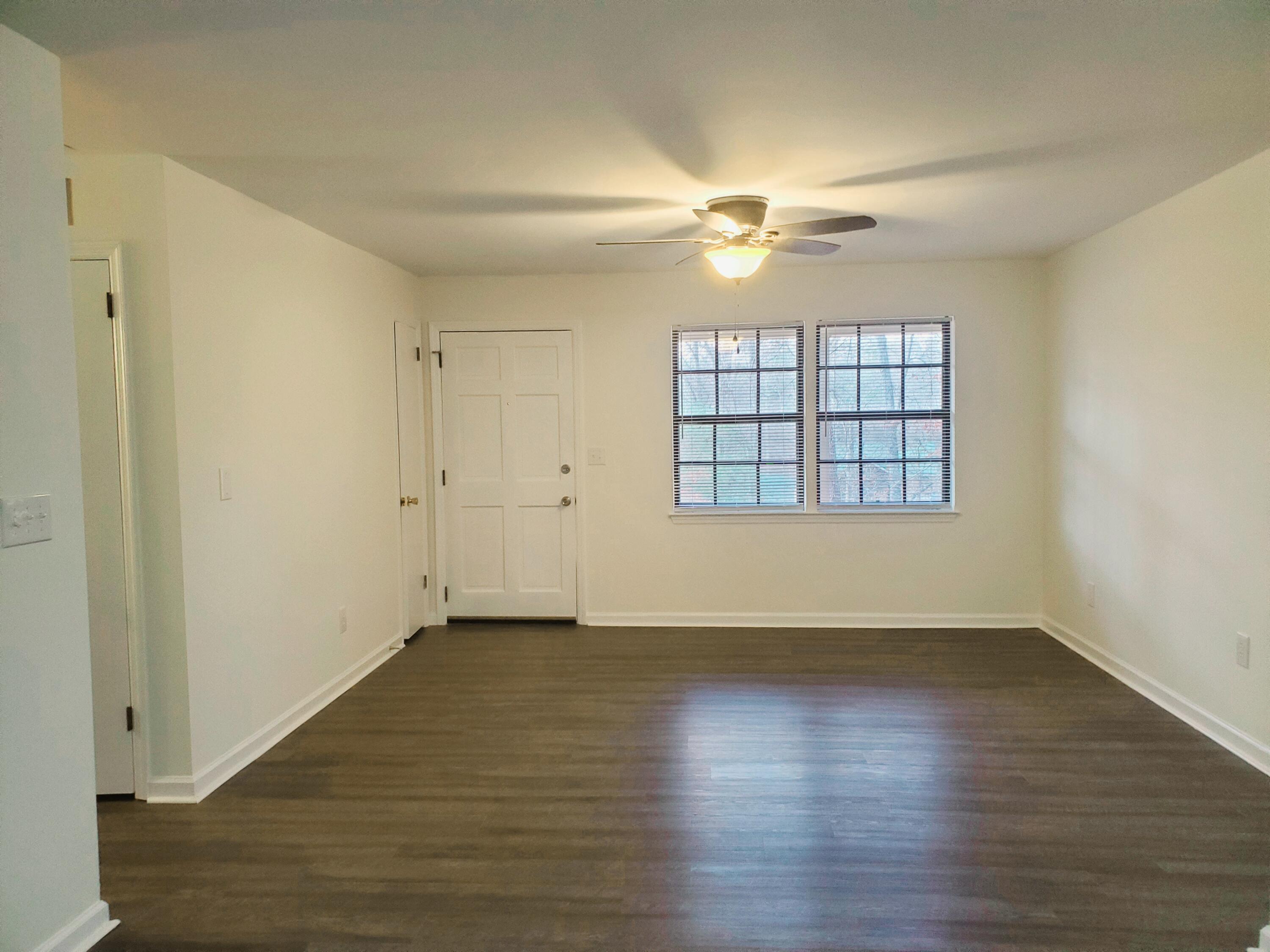 5106 Jackson Road Apison, TN 37302 - Photo 3 of 8 Living Room
