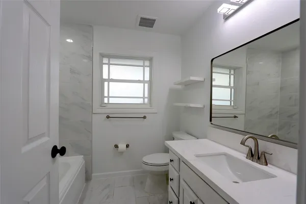 $3,450 | 4839 McDermed Drive, Houston, TX 77035