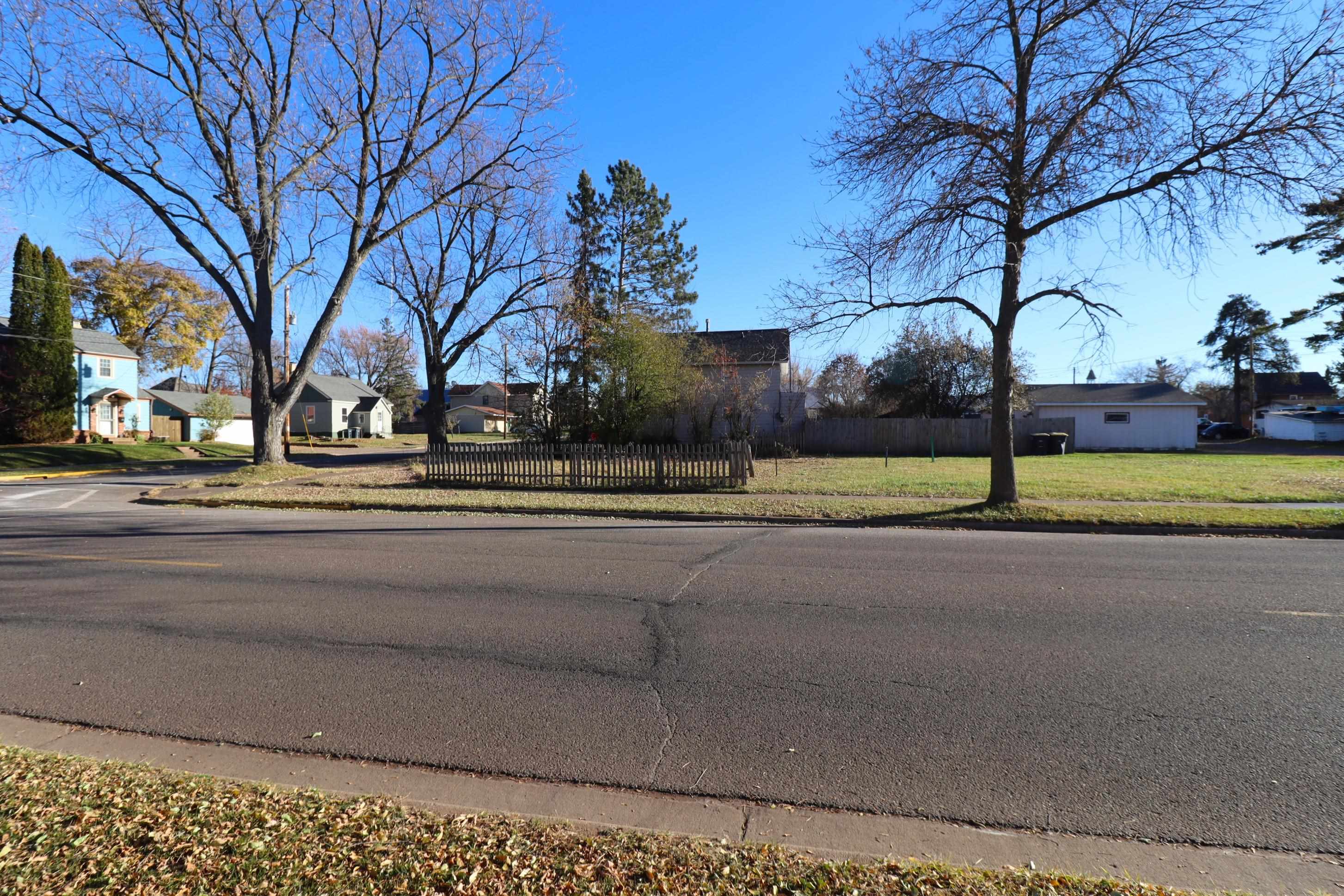 1104 3rd Street West Ashland, WI 54806 - Photo 9 of 10
