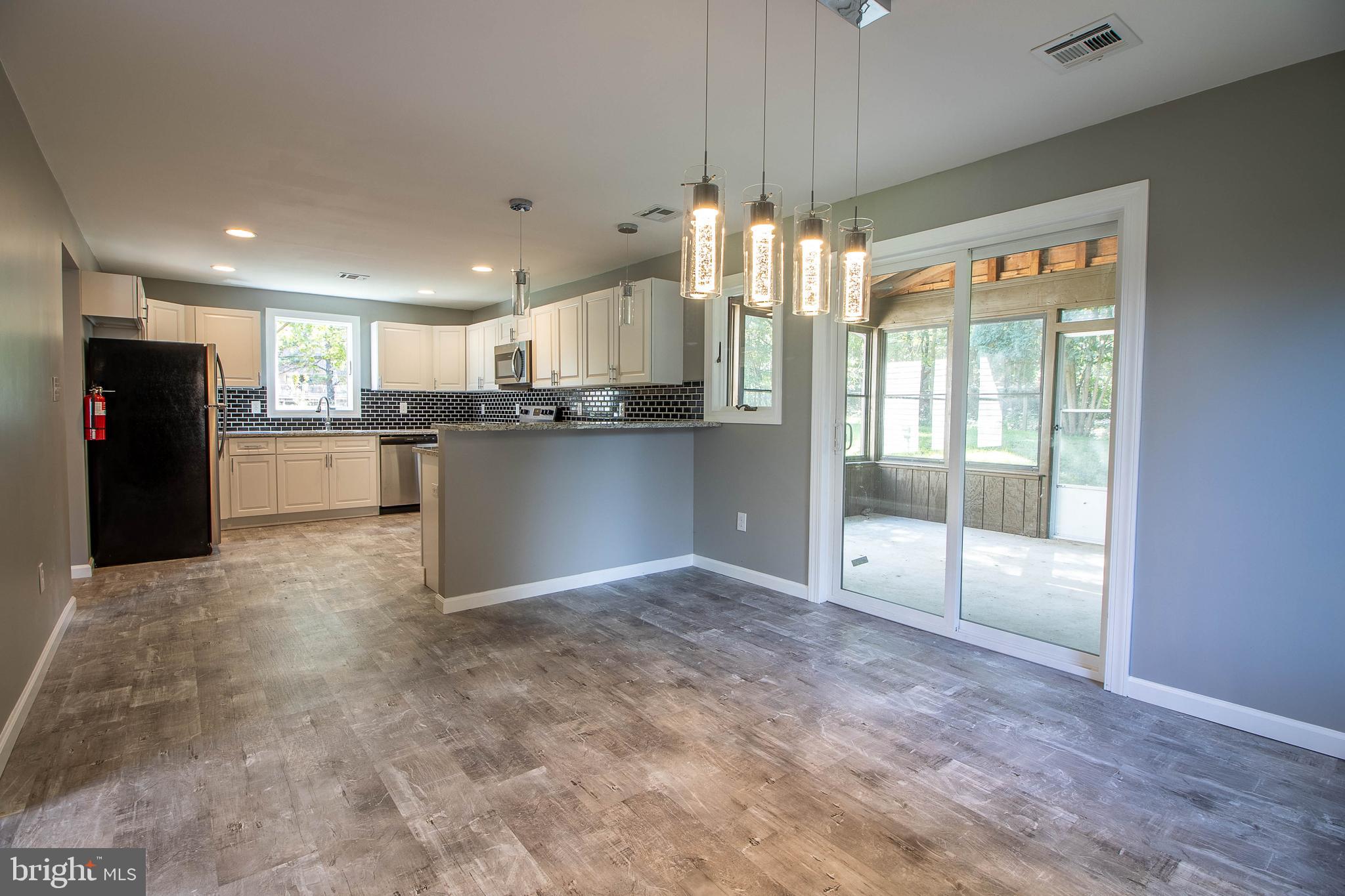 298 Juliustown Road Columbus, NJ 08022 - Photo 3 of 31