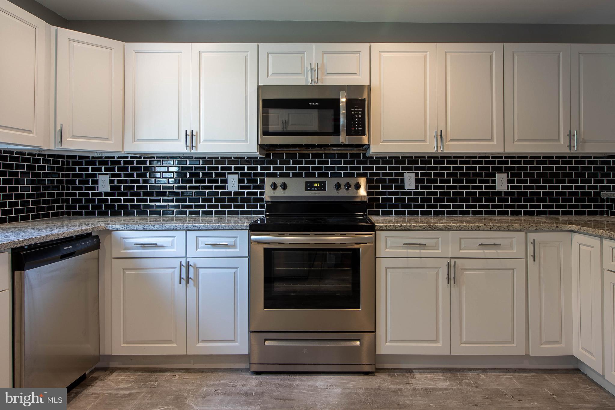 298 Juliustown Road Columbus, NJ 08022 - Photo 6 of 31