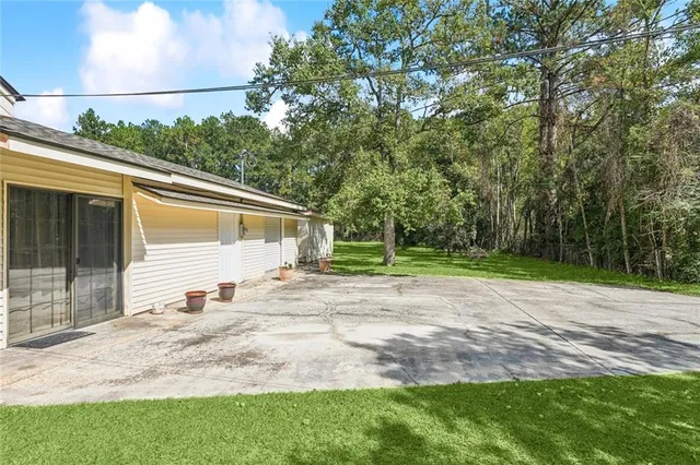 $340,000 | 65398 Maple Street, Mandeville, LA 70448