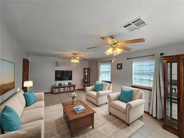 $340,000 | 65398 Maple Street, Mandeville, LA 70448