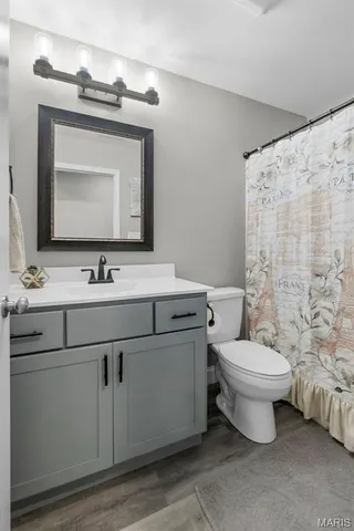 $299,900 | 545 Old Poplar Road, Jackson, MO 63755