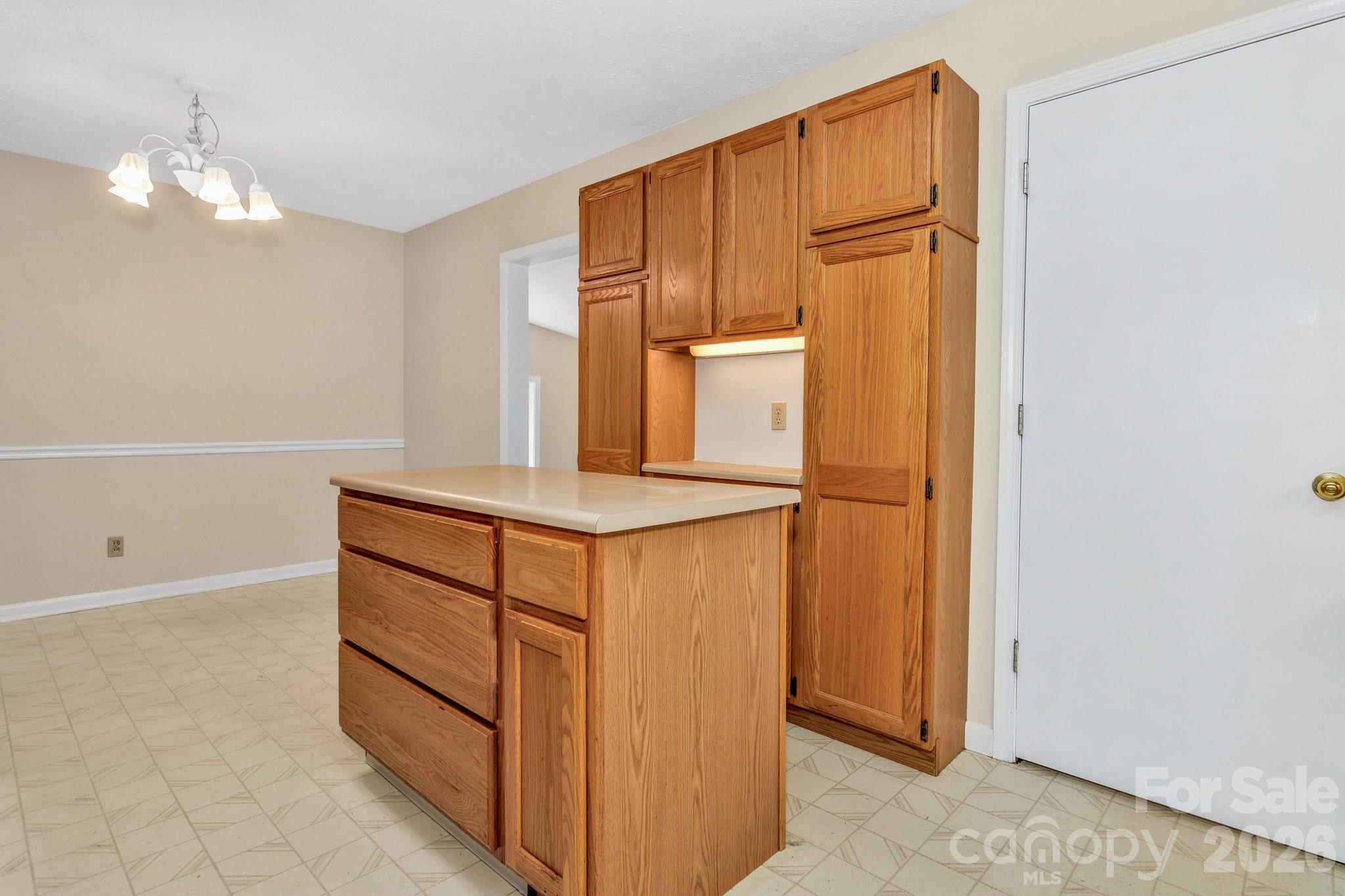 67 Wagon Road Asheville, NC 28805 - Photo 13 of 44