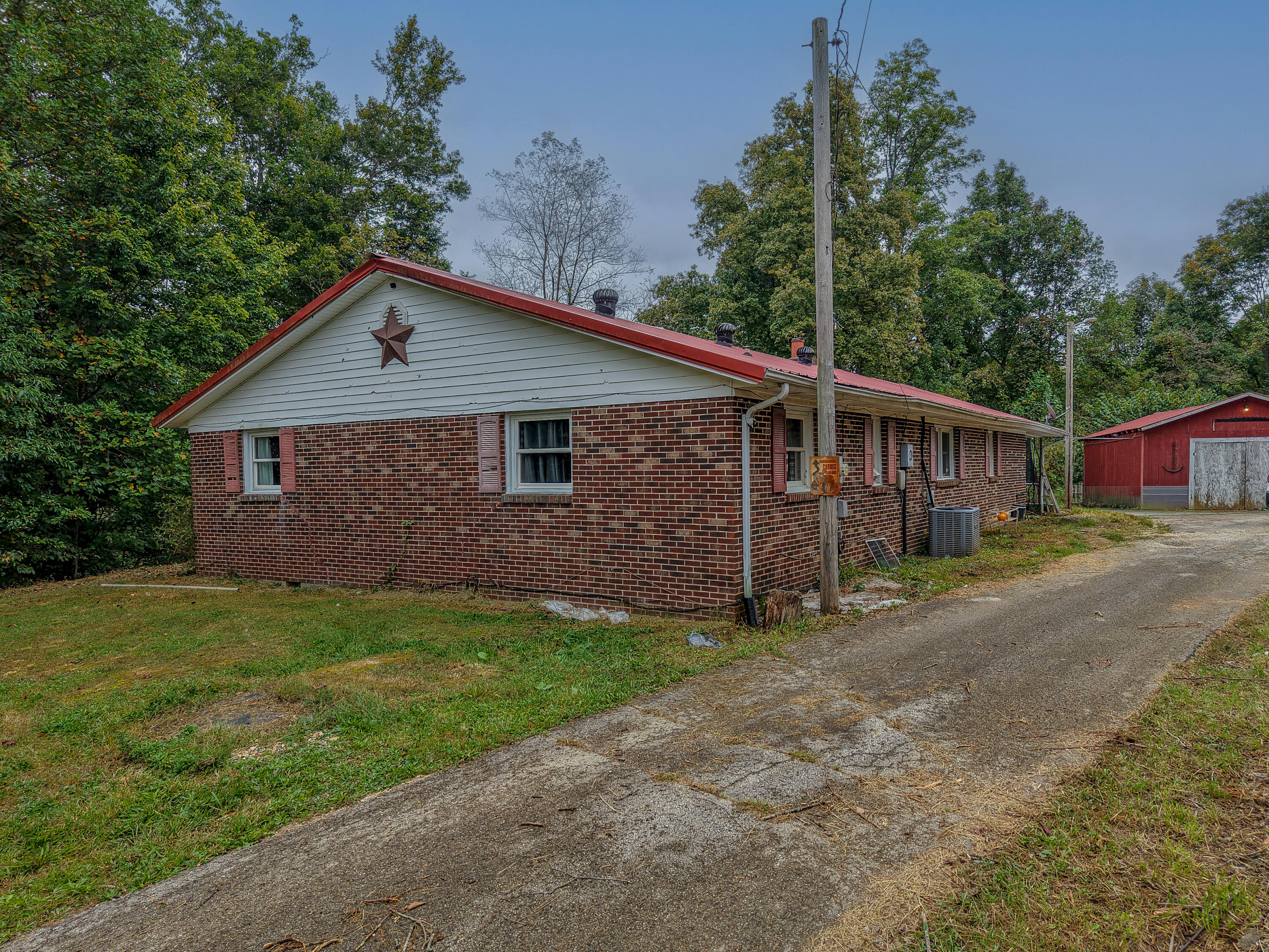 79 Blueberry Hill Road Campton, KY 41301 - Photo 2 of 32 DJI_20260924120040_0021_D